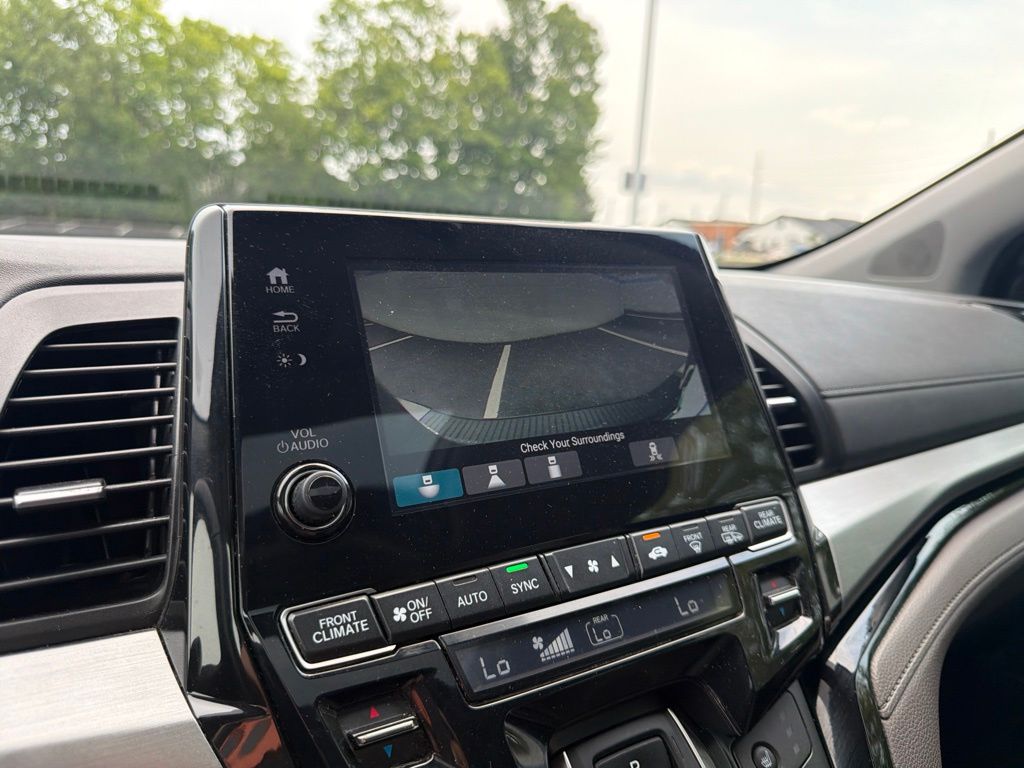 Thumbnail: 2022 Honda Odyssey - 31
