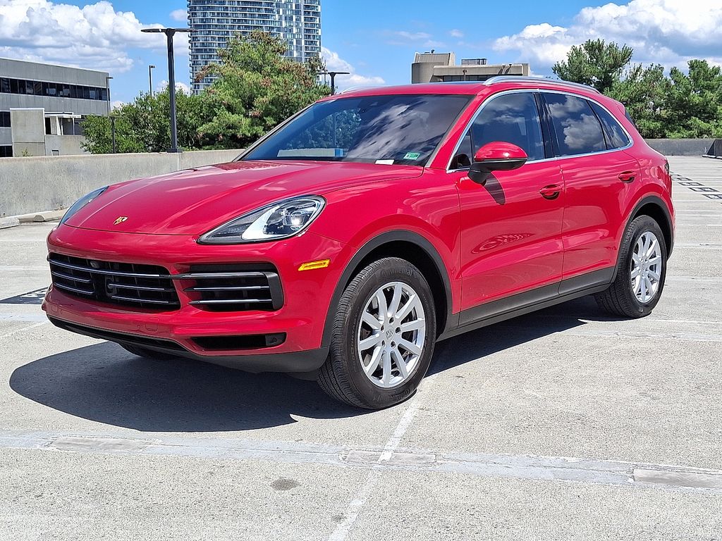 Thumbnail: 2022 Porsche Cayenne - 1