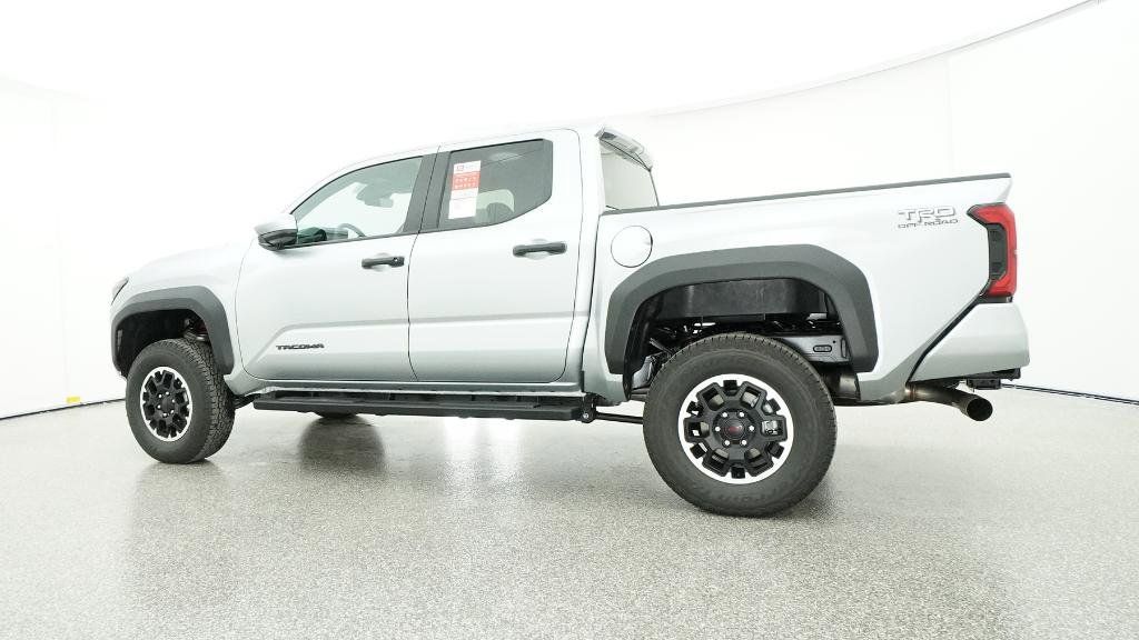 Thumbnail: 2025 Toyota Tacoma - 13