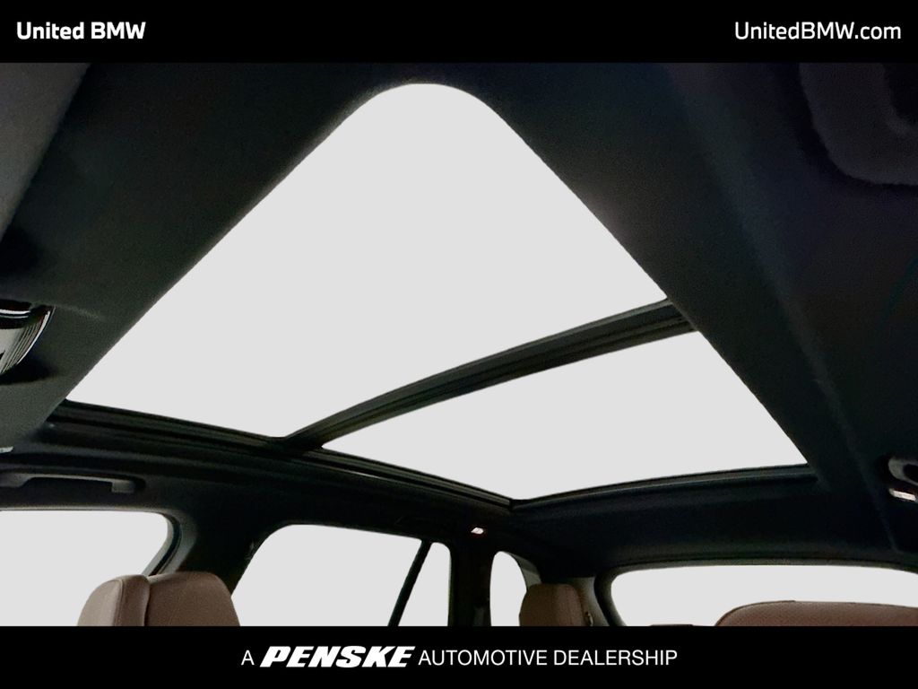 Thumbnail: 2026 BMW X5 - 12