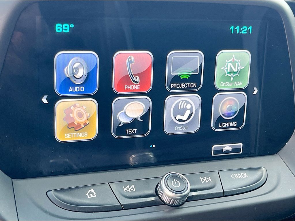 Used 2018 Red Chevrolet SS image 14