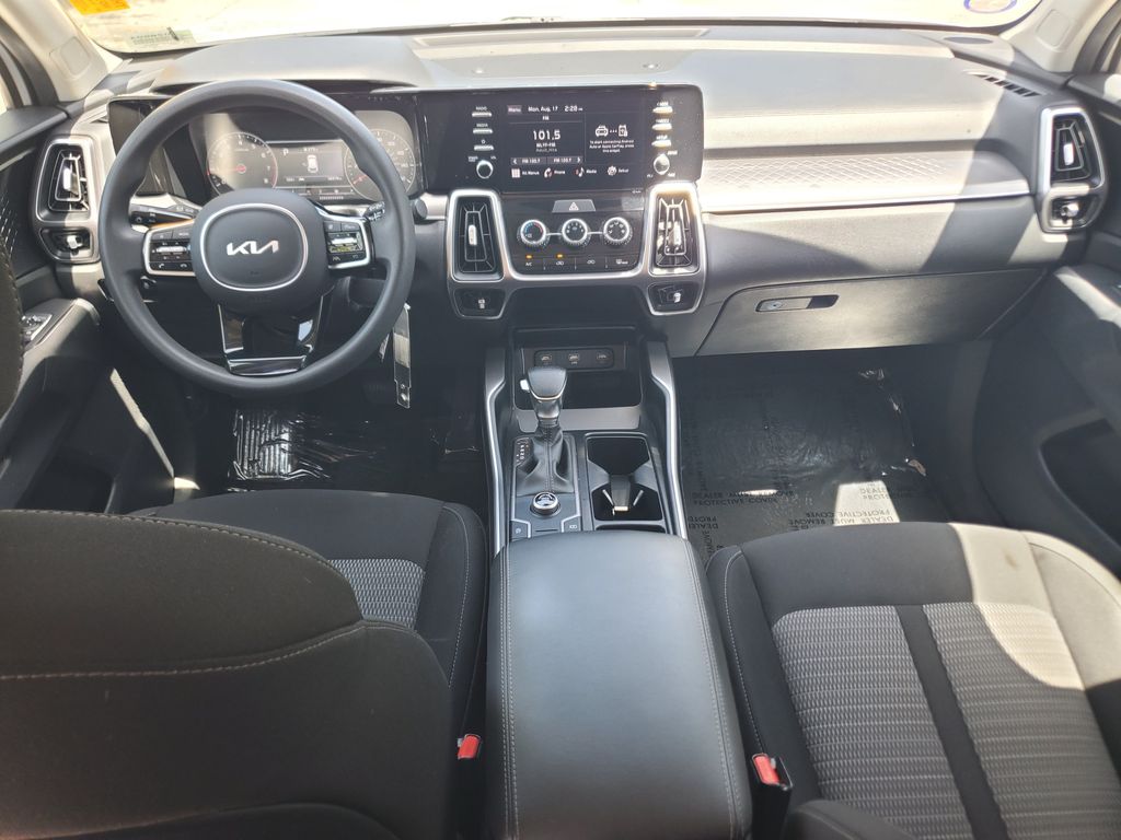 2023 Kia Sorento - $18,488