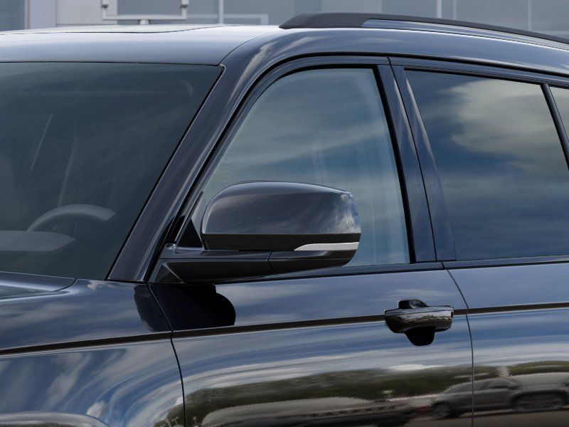 New 2025 Diamond Black Crystal Pearlcoat Jeep Limited image 12