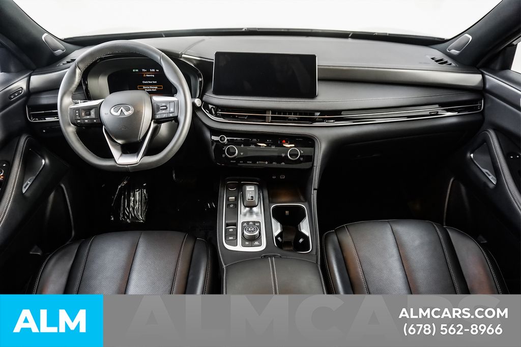 Used 2025 Gray INFINITI LUXE image 26