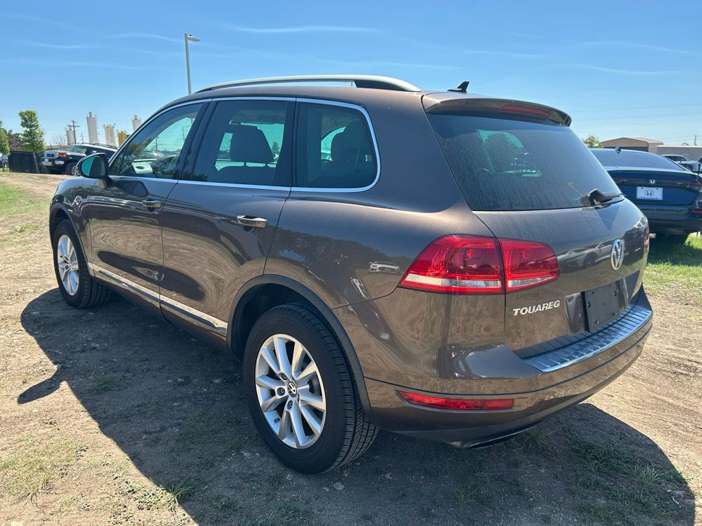 Used 2013 Volkswagen Touareg Executive with VIN WVGEF9BP4DD004968 for sale in Austin, TX