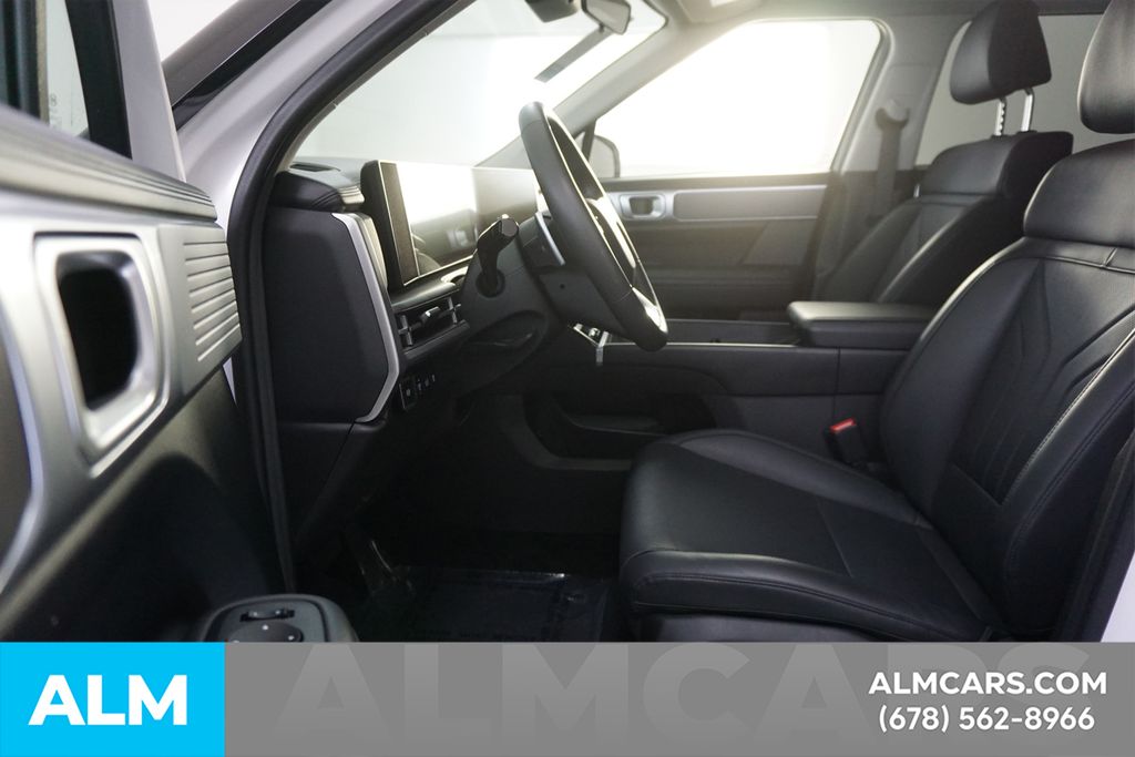 Used 2026 White Hyundai SEL image 16