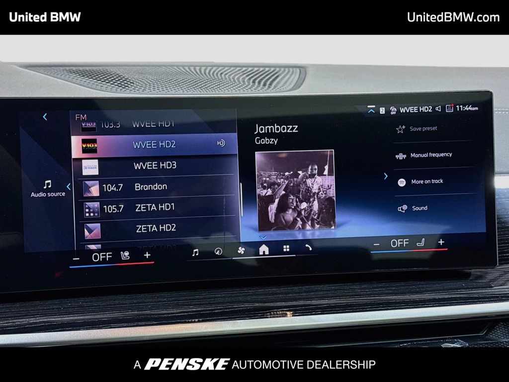 Thumbnail: 2027 BMW X6 - 15
