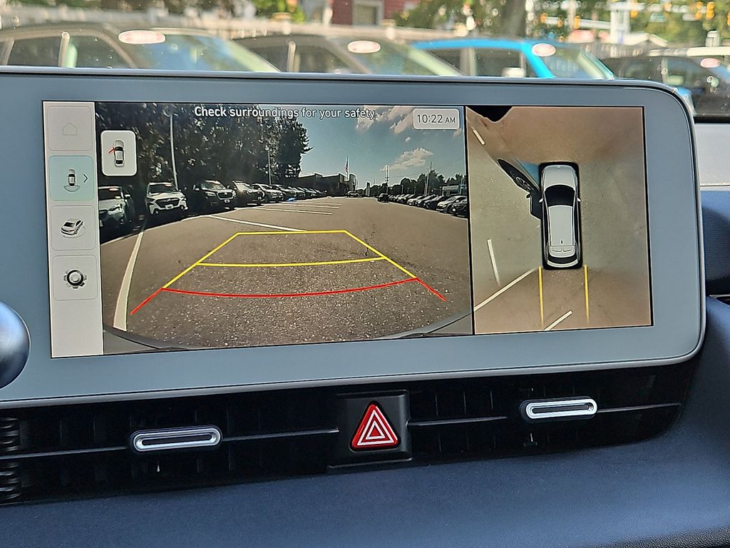 Thumbnail: 2022 Hyundai Ioniq 5 - 19