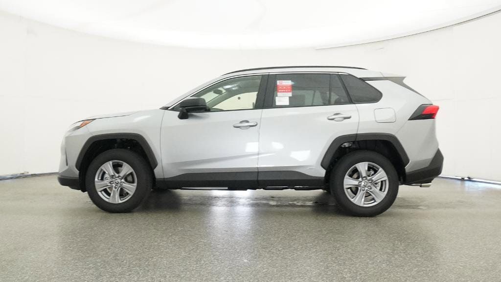 Thumbnail: 2025 Toyota RAV4 - 27