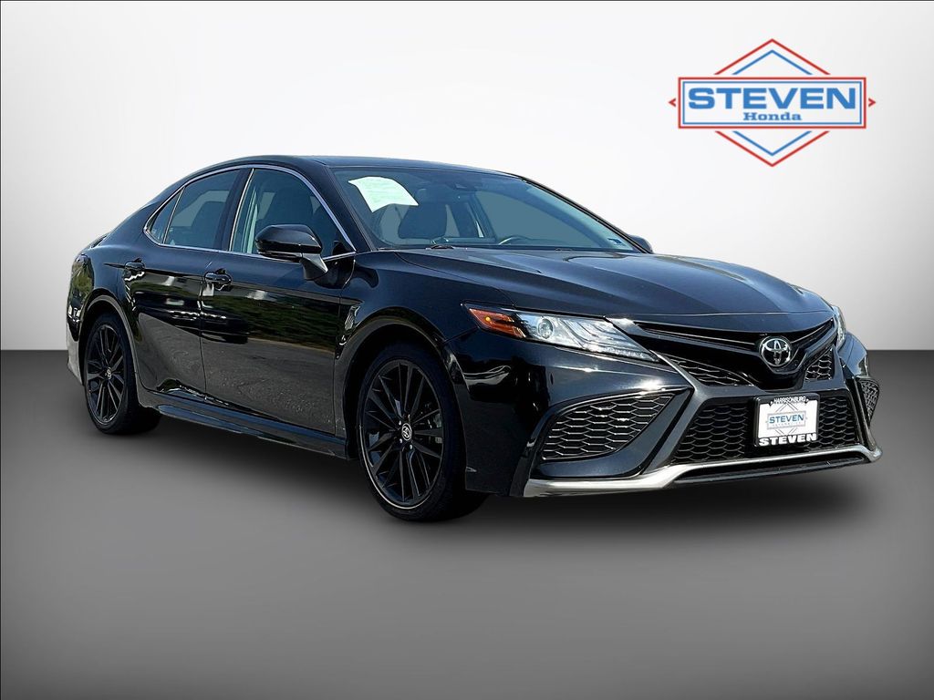 Midnight Black Metallic 2024 Toyota Camry Sedan Front-Wheel Drive 8-Speed Automatic