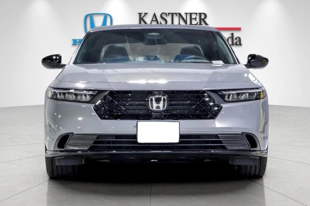 New 2026 Urban Gray Pearl Honda Sport-L image 9