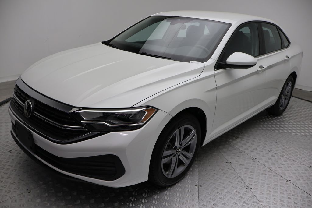 Thumbnail: 2022 Volkswagen Jetta - 2