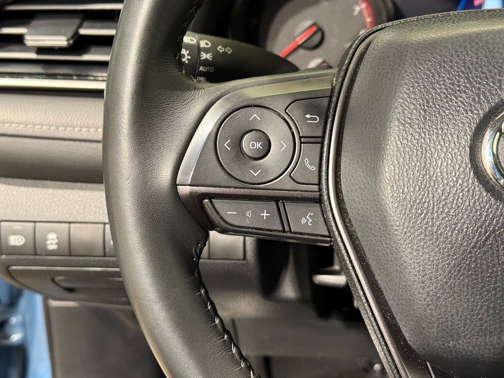 Thumbnail: 2024 Toyota Camry - 22