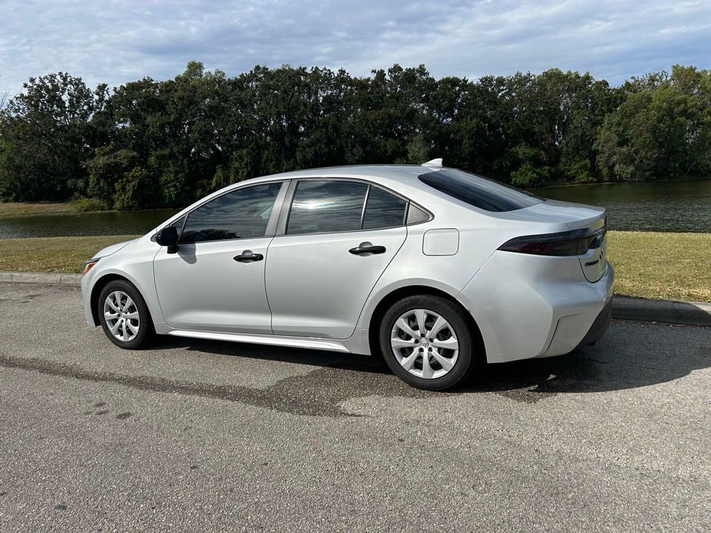 Thumbnail: 2024 Toyota Corolla - 3