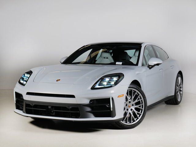 2026 Porsche Panamera 4