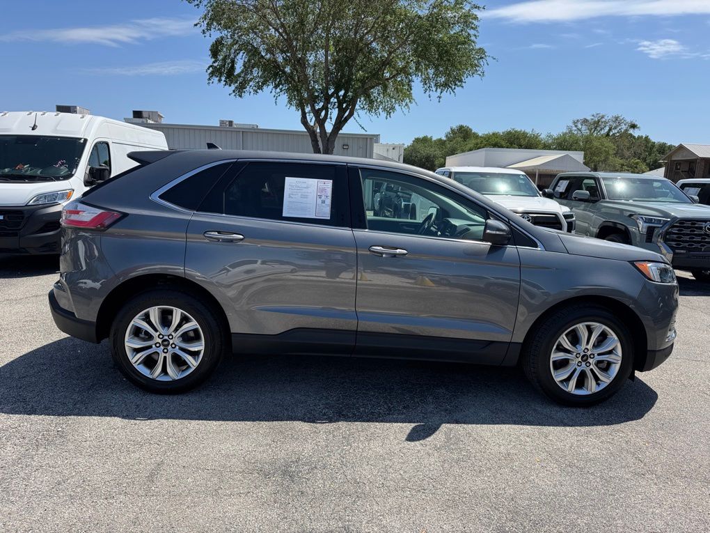 Used 2024 Ford Edge SUV