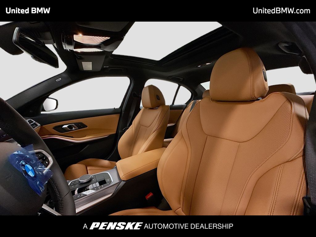 Thumbnail: 2026 BMW 3 Series - 5