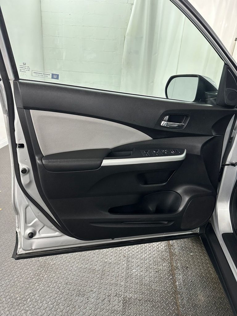 used 2016 Honda CR-V car, priced at $17,985