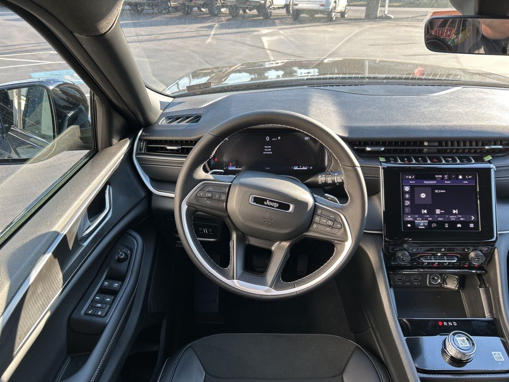 2025 Jeep Grand Cherokee L Altitude - Photo 17