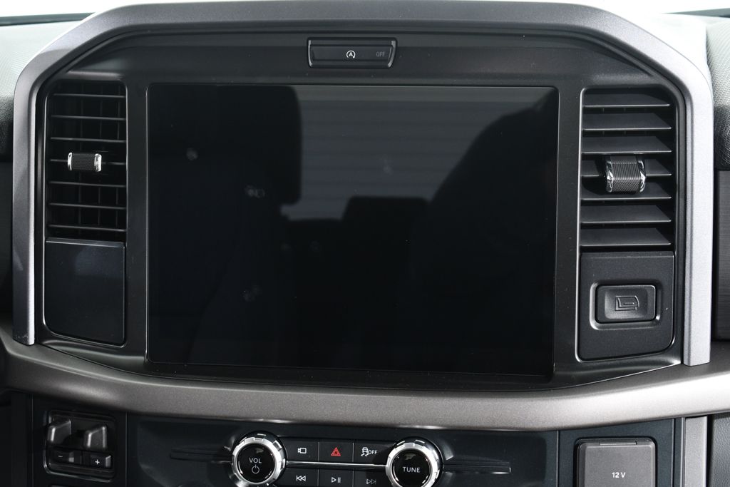 New 2026 White Ford XLT image 9