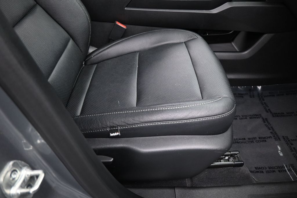 Used 2025 Sterling Gray Metallic Chevrolet LT image 37