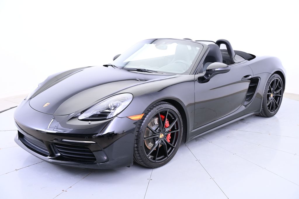 2022 Porsche 718 Boxster S -
                Beachwood, OH