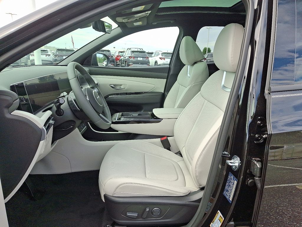 Thumbnail: 2025 Hyundai Tucson - 6