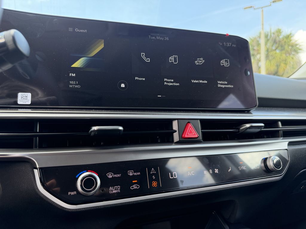 new 2026 Kia Sorento car, priced at $32,889