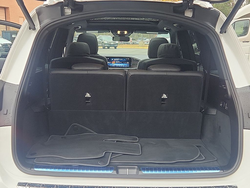 Thumbnail: 2025 Mercedes-Benz GLS - 29