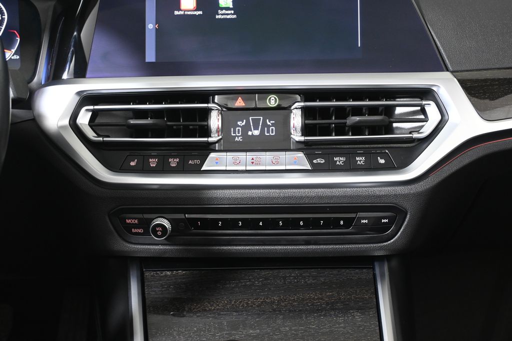 Thumbnail: 2023 BMW 4 Series - 31