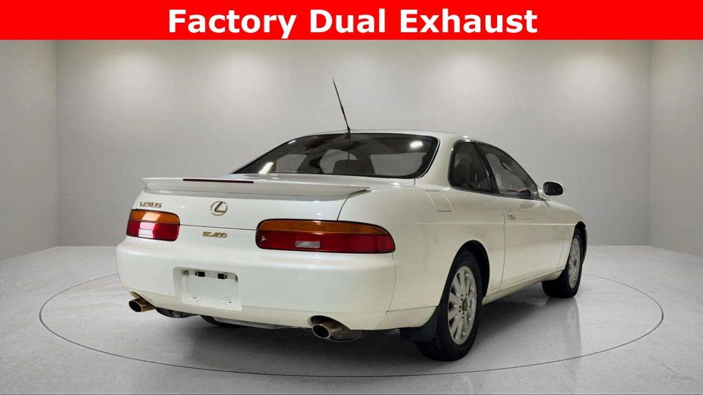 Used 1992 White Lexus 400 image 3