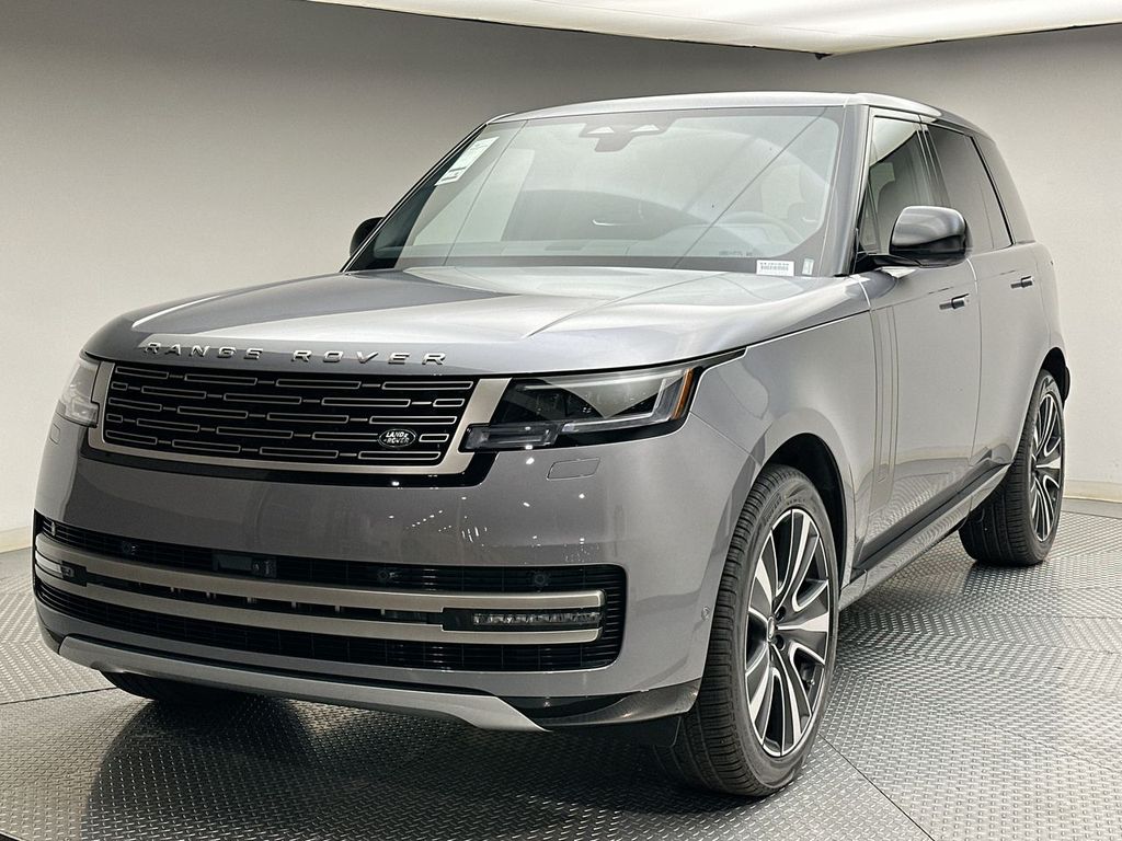 2025 Land Rover Range Rover SE -
                Paramus, NJ