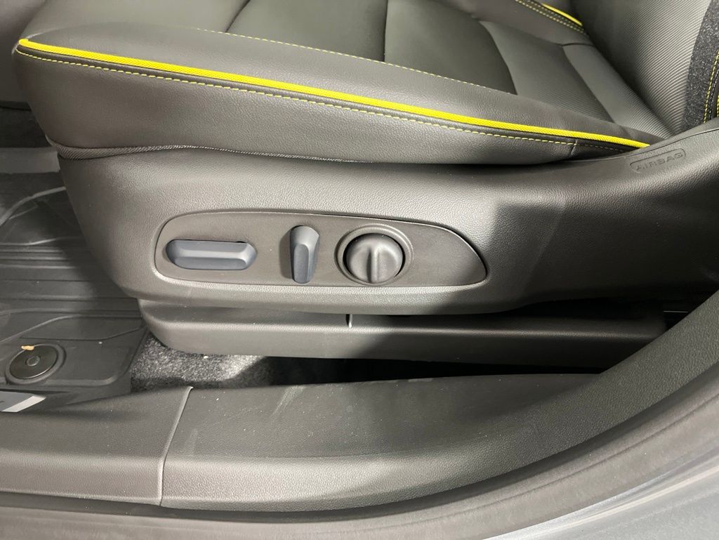 Thumbnail: 2026 Chevrolet TrailBlazer - 23