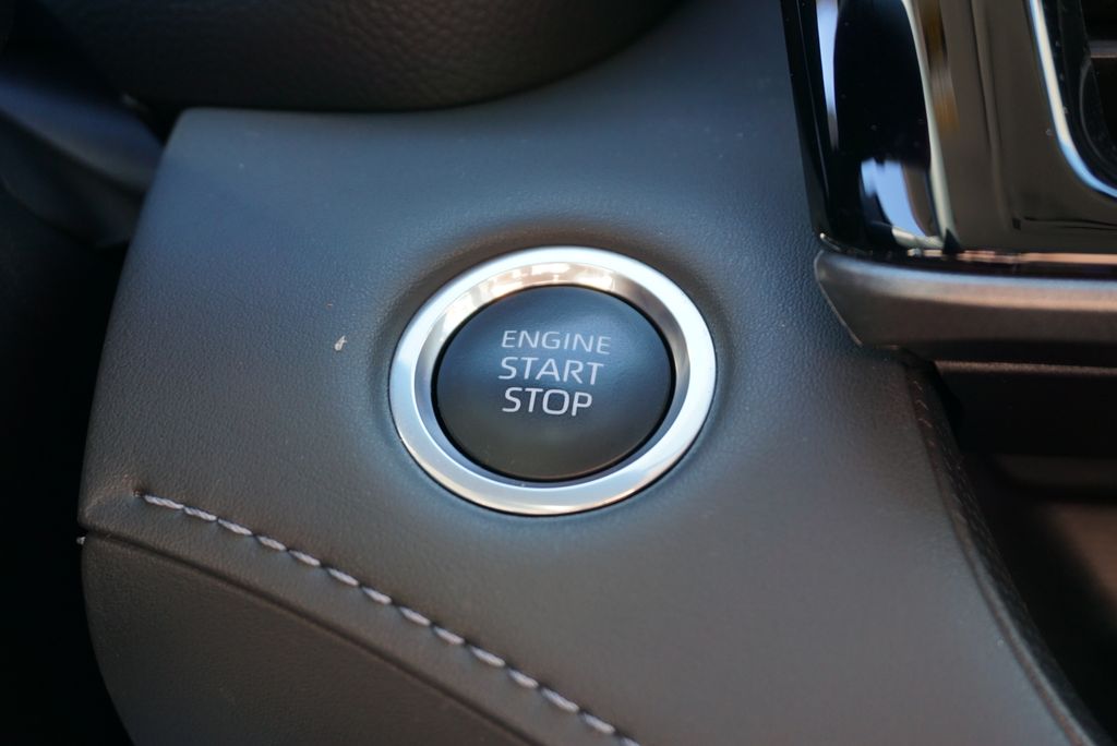 Thumbnail: 2024 Toyota Highlander - 31