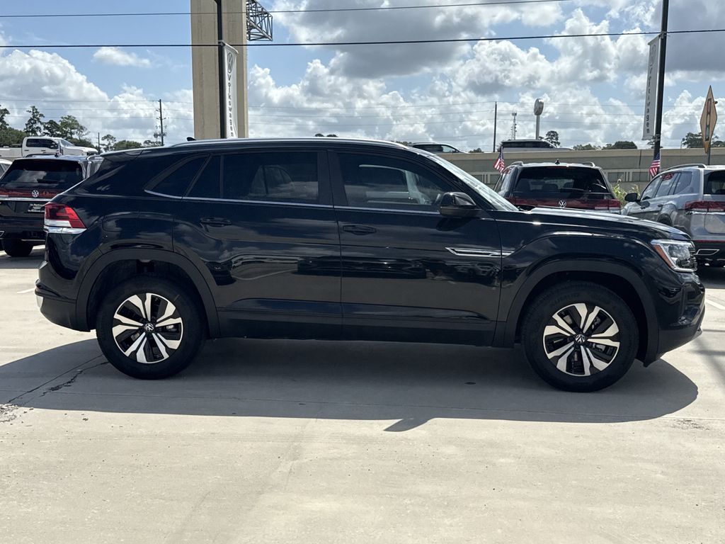2026 Volkswagen Atlas Cross Sport 2.0T SE Black at DeMontrond Auto Country