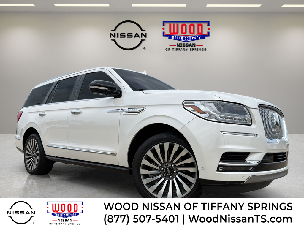 White Platinum Clearcoat Metallic 2019 Lincoln Navigator Reserve 4WD SUV / Crossover Four-Wheel Drive Automatic
