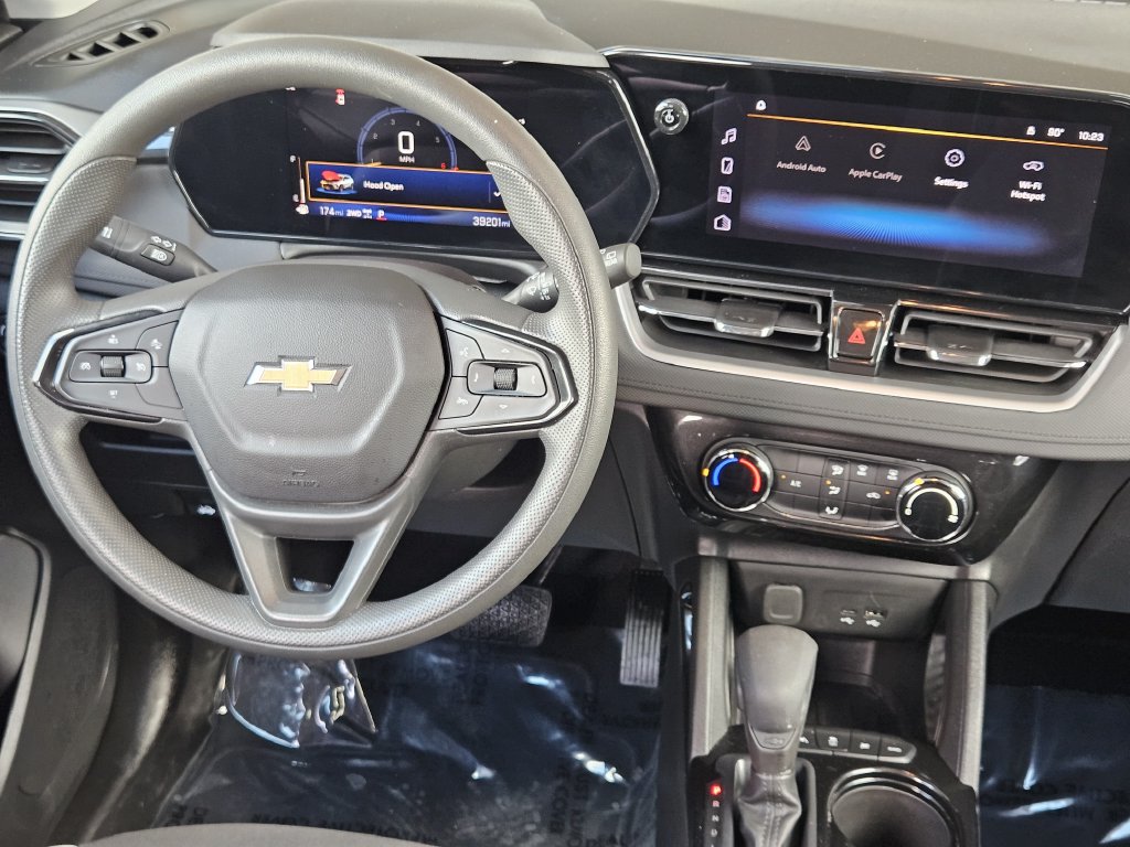 Used 2026 Gray Chevrolet LT image 27