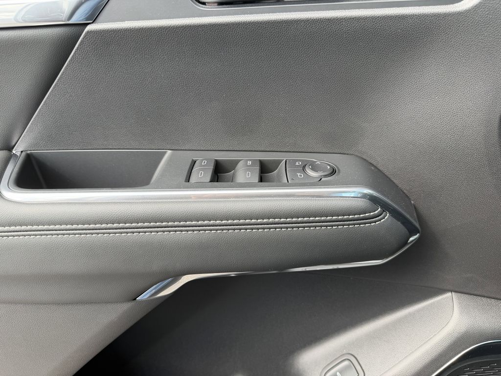 new 2026 GMC Acadia car, priced at $45,330