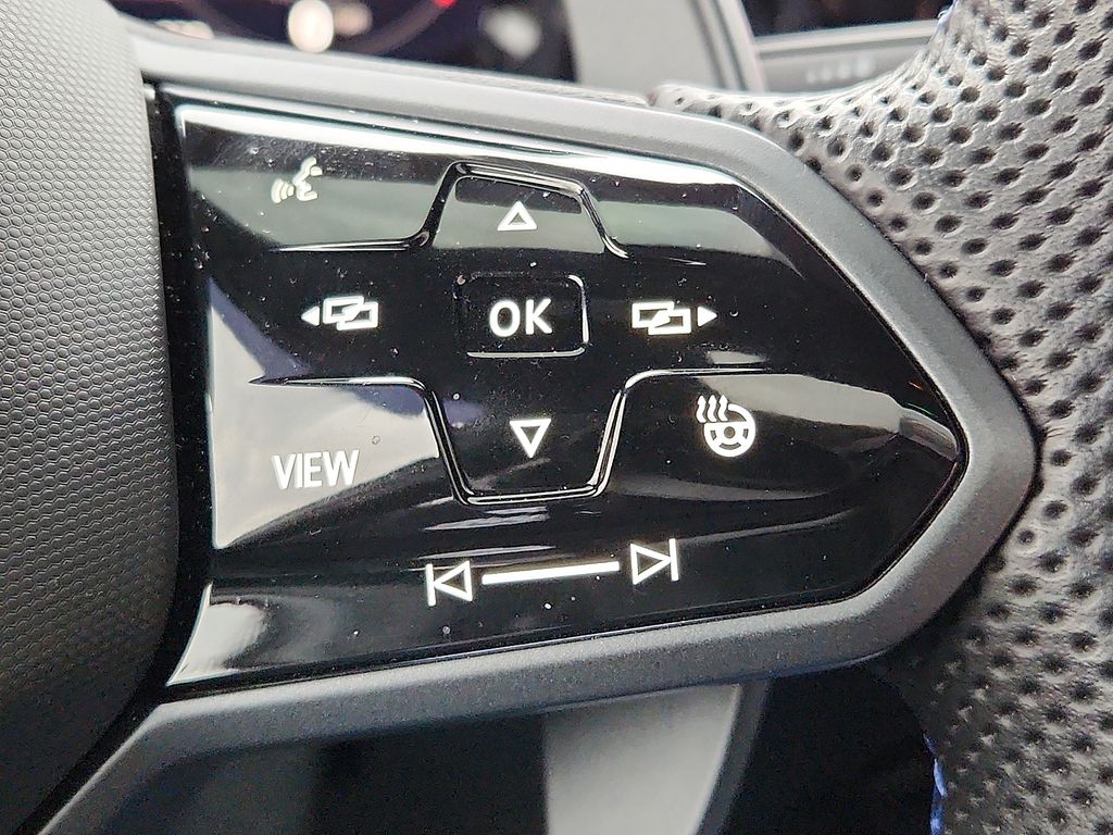 Thumbnail: 2024 Volkswagen Golf - 24