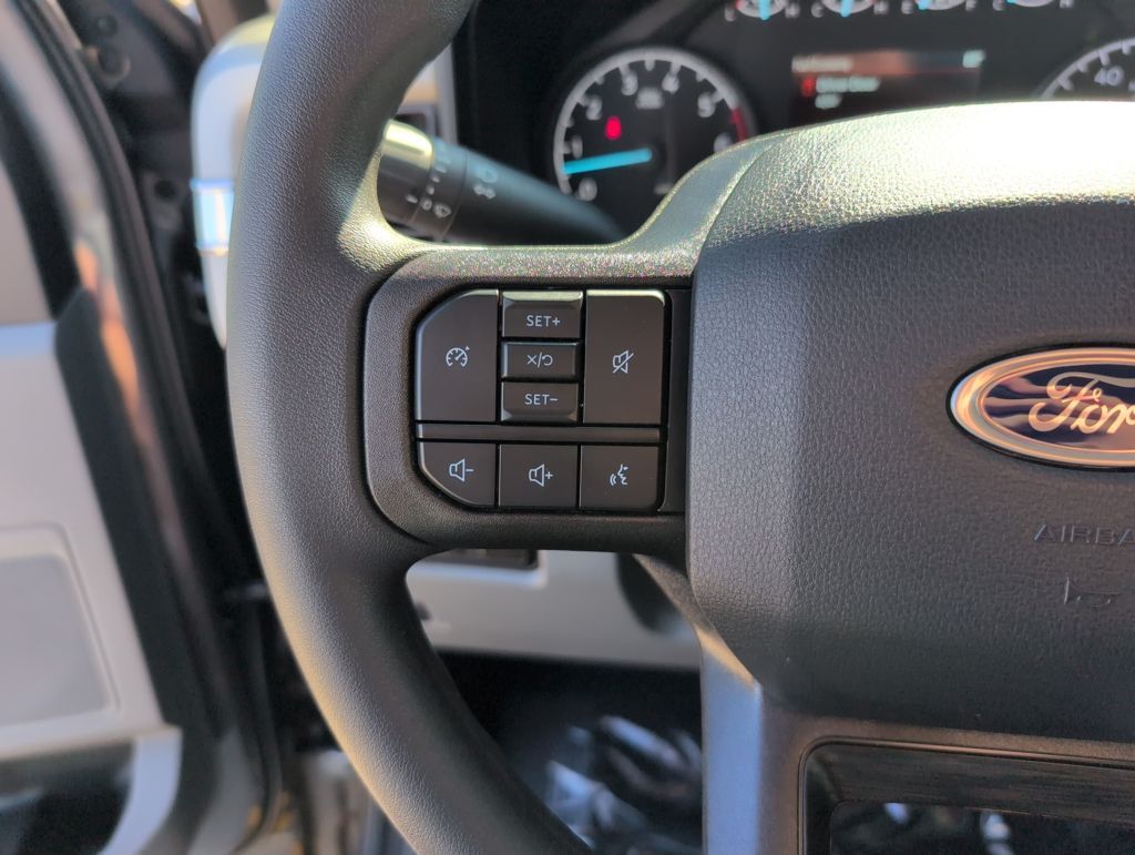 New 2026 Gray Ford XLT image 30