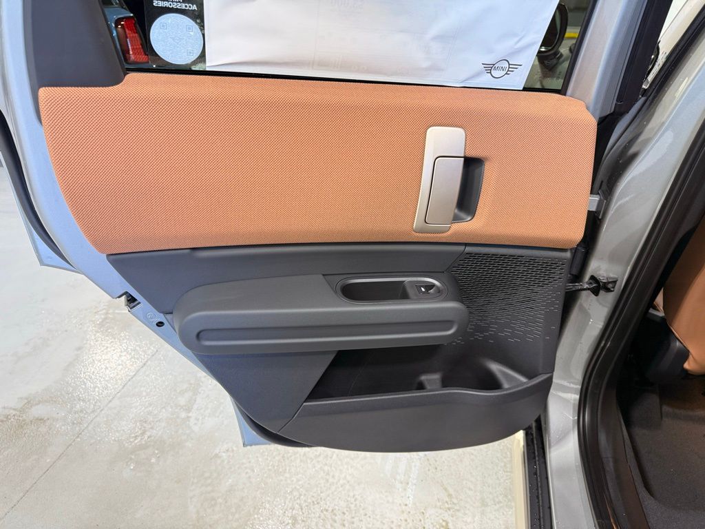 Thumbnail: 2026 MINI Cooper Countryman - 19