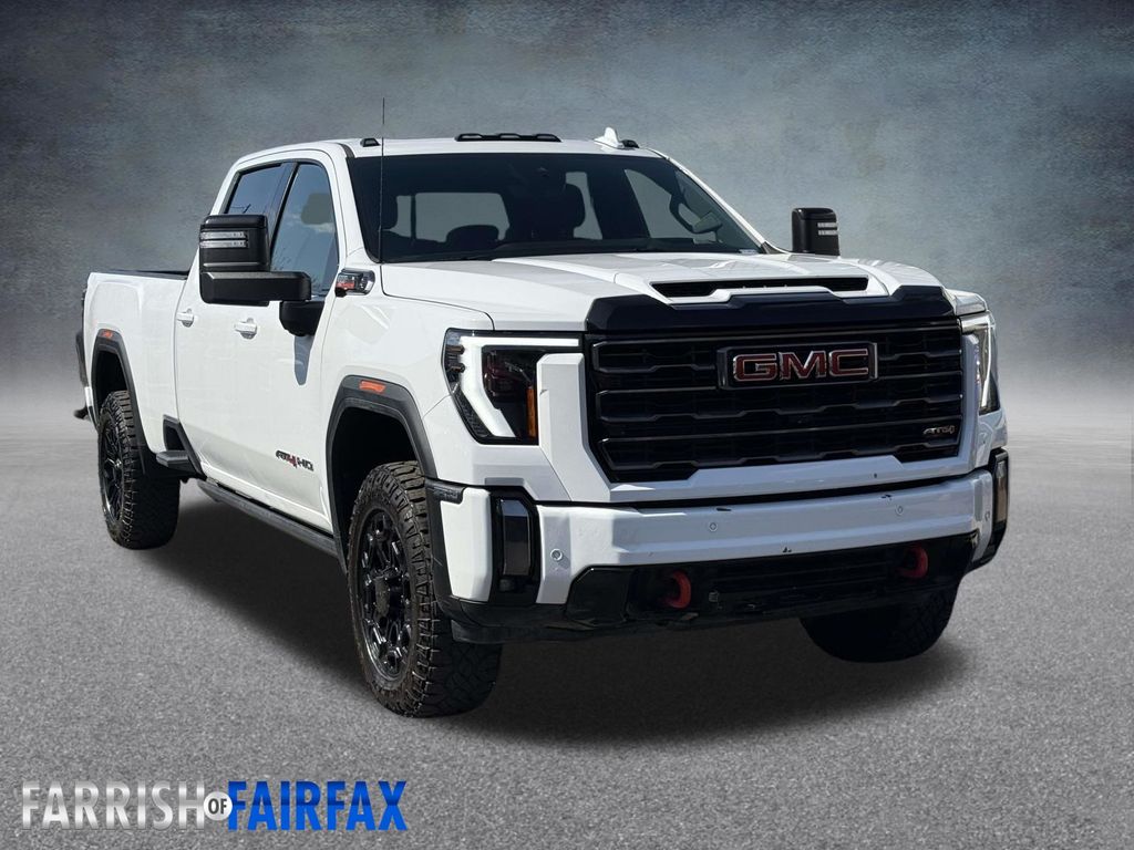 Summit White 2024 GMC Sierra 2500HD Pickup Truck Four-Wheel Drive Automatic