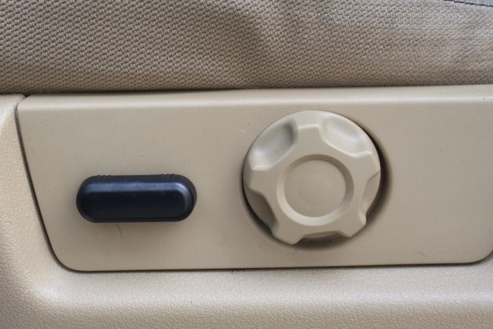 Used Car 2009 Ford F-150  Xlt For Sale Under $12,000 In Georgetown, Texas