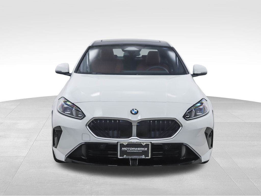 2025 BMW 2 Series  8