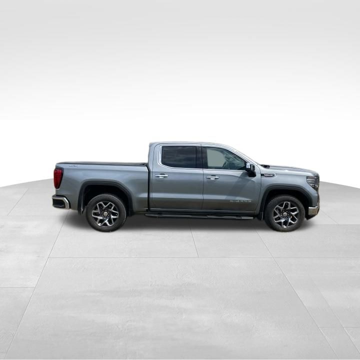 2023 GMC Sierra 1500 SLT 7