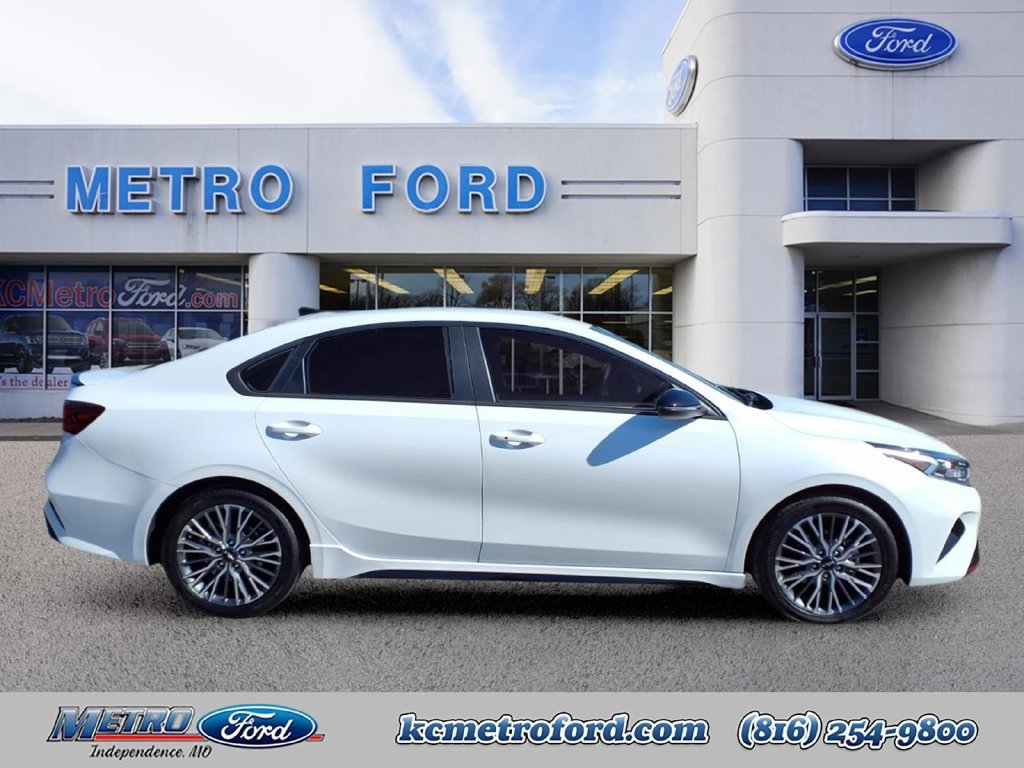 Used 2024 Kia Forte GT-Line with VIN 3KPF54AD6RE750575 for sale in Kansas City