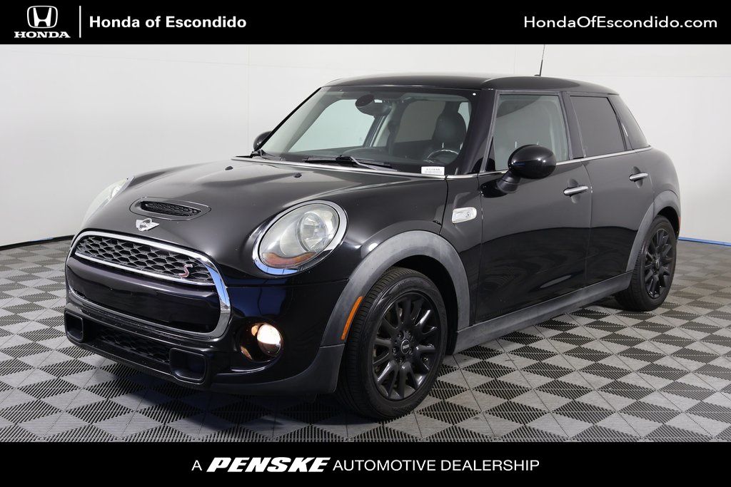 2016 MINI Cooper Base -
                  Escondido, CA