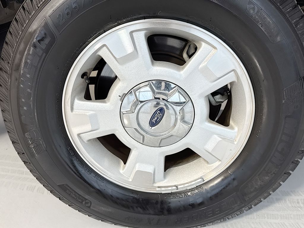 Thumbnail: 2014 Ford F-150 - 31