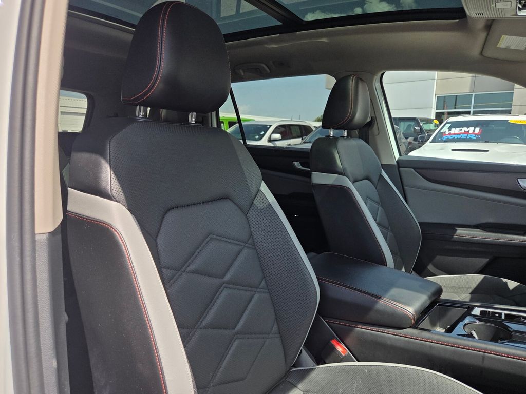 Used 2024 Volkswagen Atlas SUV