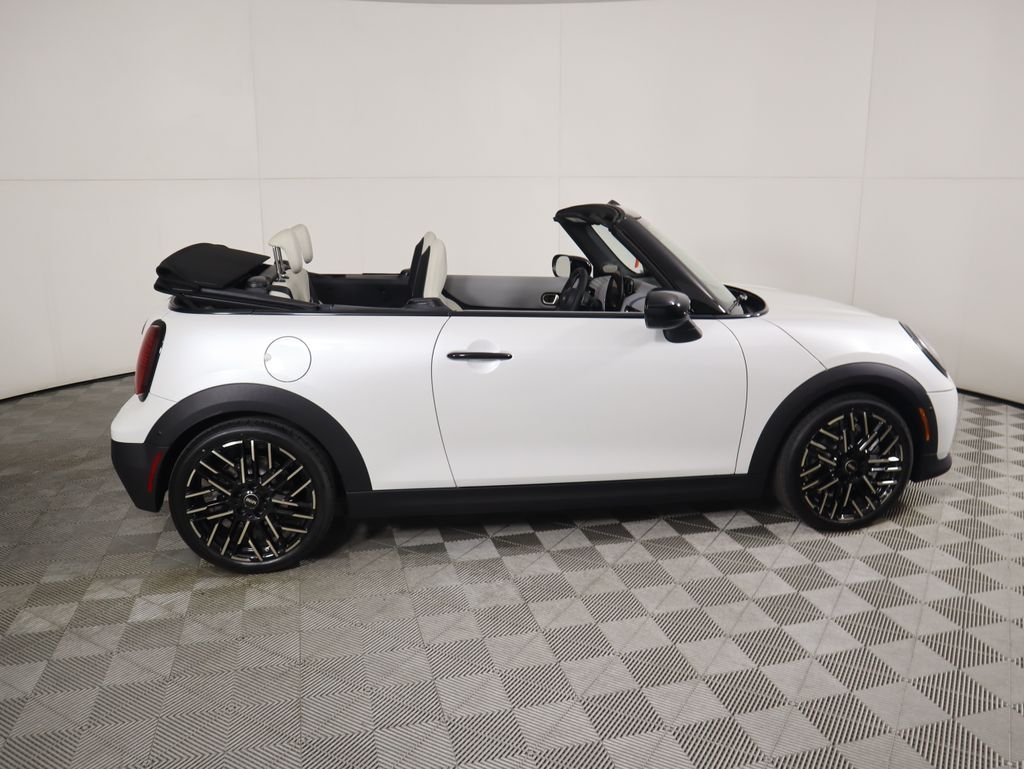 Thumbnail: 2026 MINI Cooper - 4